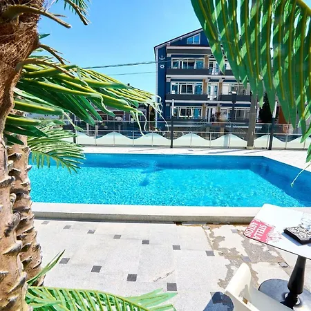Starfish In Nord10 - Pool N Playground Mamaia